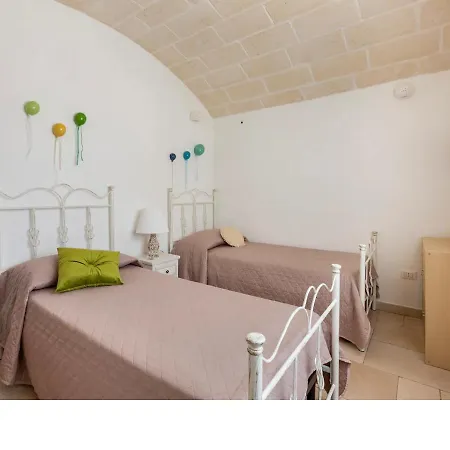 Trullo Belvedere Pool & Relax Villa *